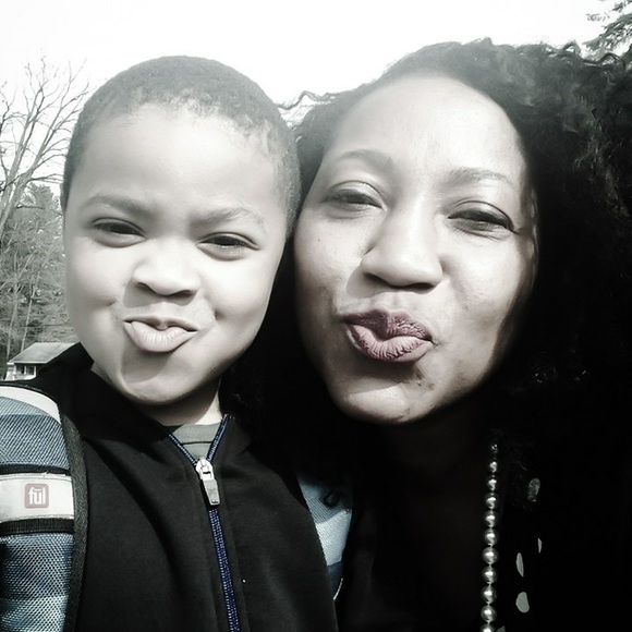 Meet Evelyn!  Welcome to my closet (comments full) - Picture 8 of 11